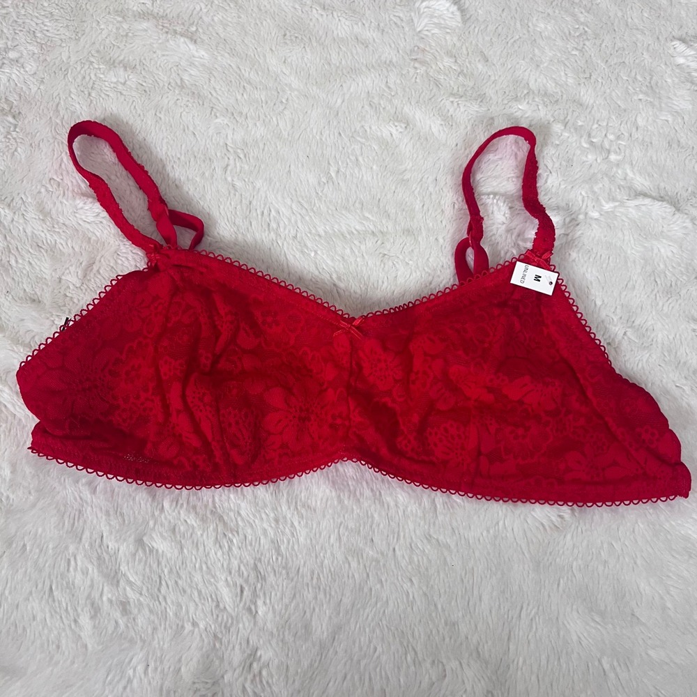 Victoria's Secret PINK Red Floral Lace Unlined Bralette Size‎ M 11253610 3ET8